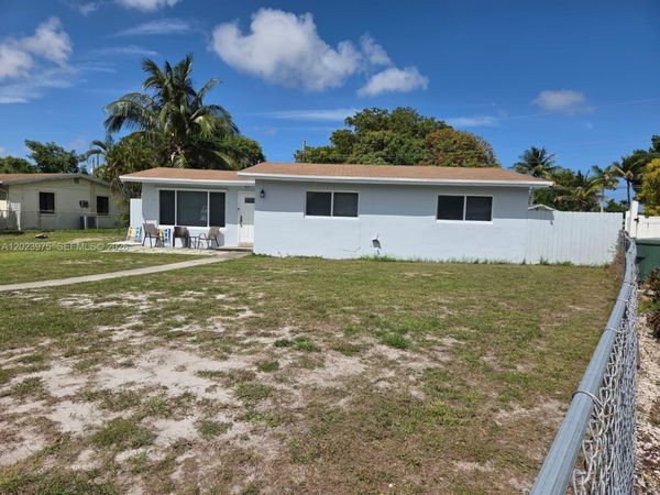 1524 NW 12th Ter , Fort Lauderdale, FL 33311