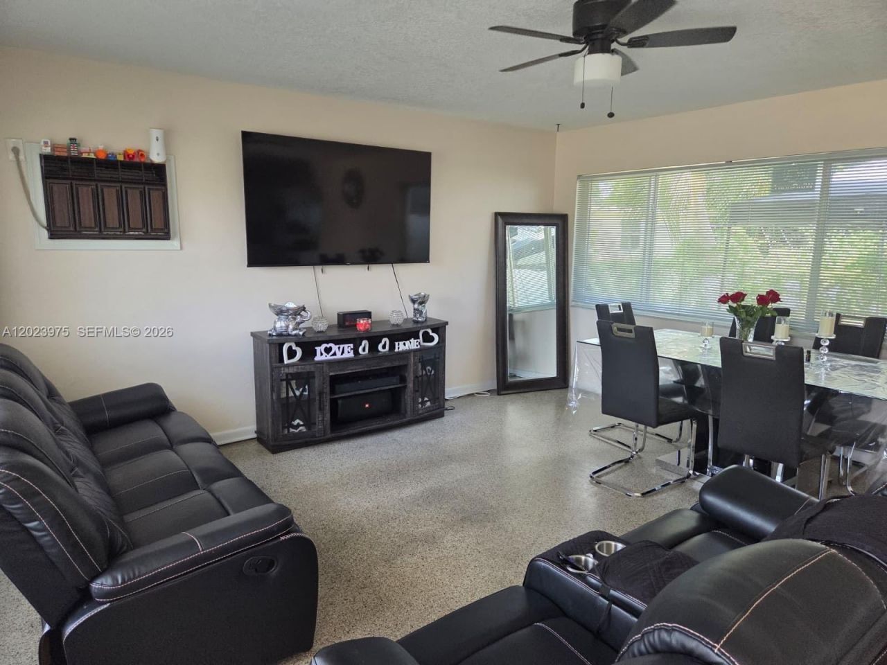 1524 NW 12th Ter, Fort Lauderdale, FL 33311 Photo