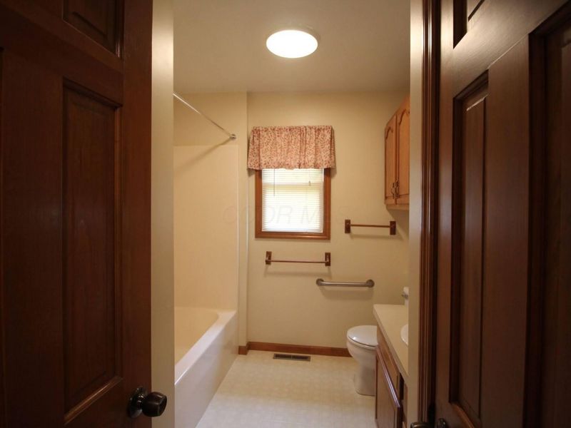 103 Cambridge Road, Delaware, OH 43015 Photo 28