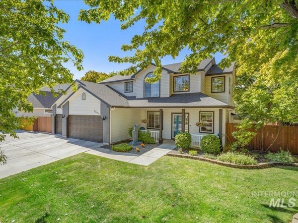 2601 E Green Canyon Dr, Meridian, ID 83642