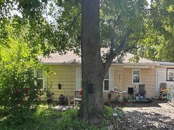 7117 Boclair Drive , Centreville, IL 62207