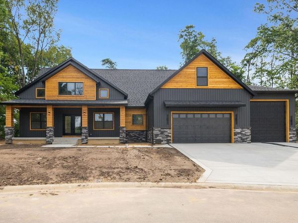 16370 Greystone Drive, Granger, IN 46530