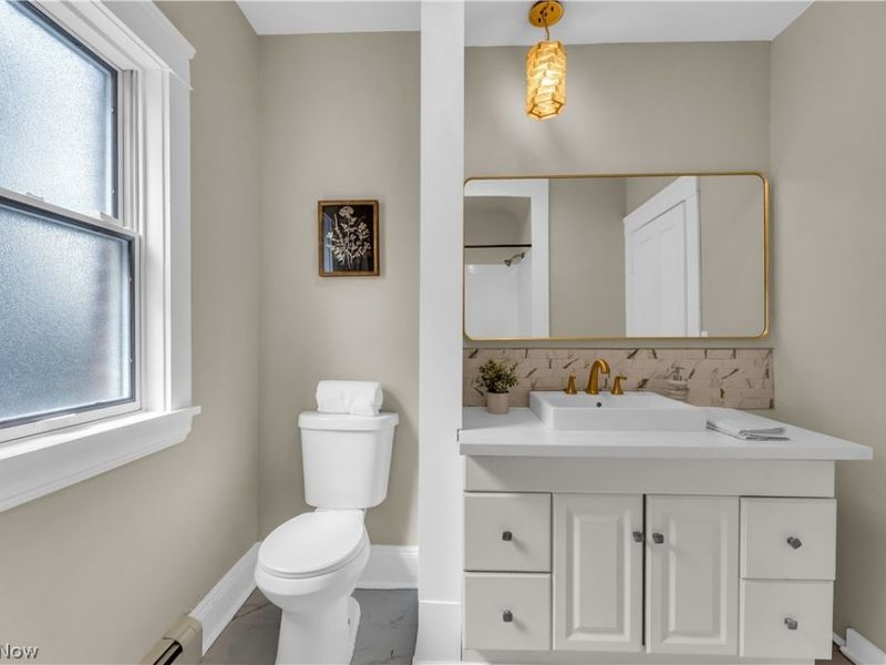 924 E 214th Street, Euclid, OH 44119 Photo 19