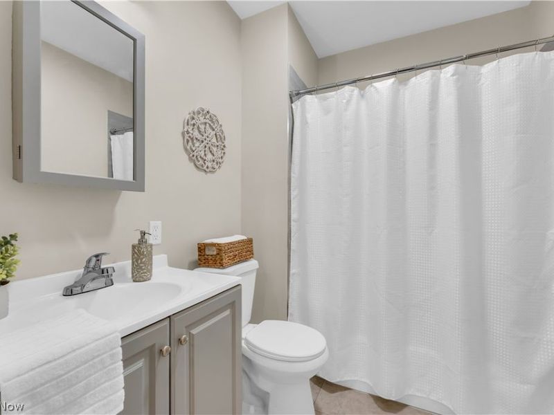 924 E 214th Street, Euclid, OH 44119 Photo 29