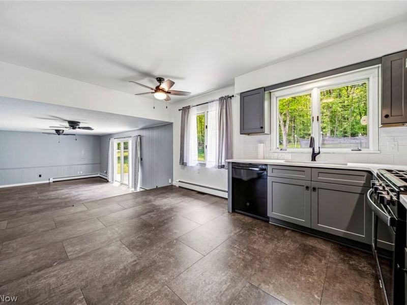 8074 Farview Oval , Brecksville, OH 44141 Photo 15