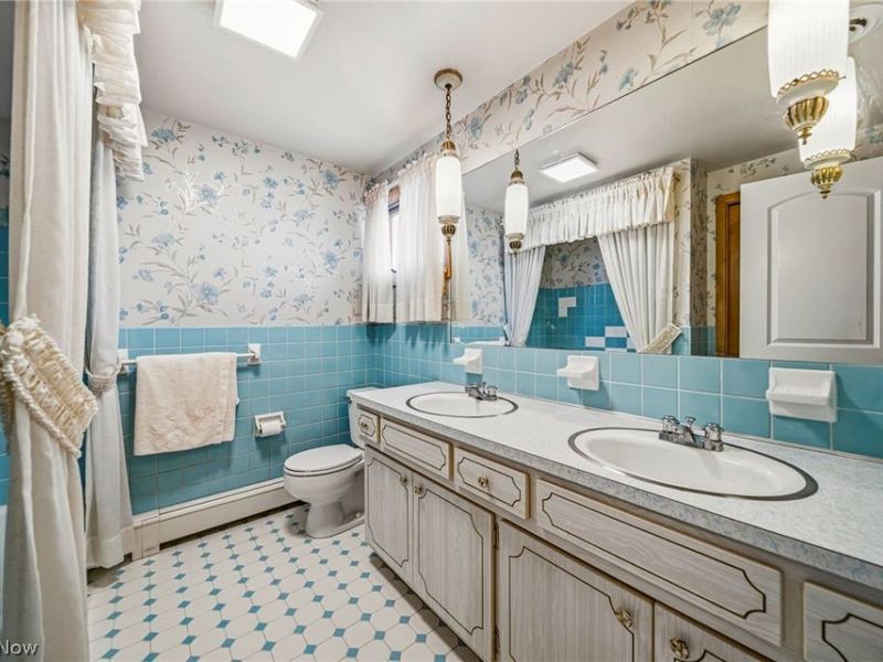 8074 Farview Oval , Brecksville, OH 44141 Photo 21