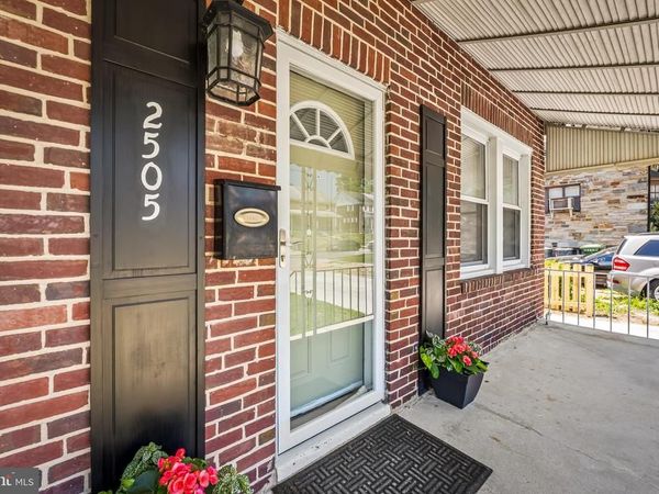 2505 OAKLEY AVENUE, BALTIMORE, MD 21215