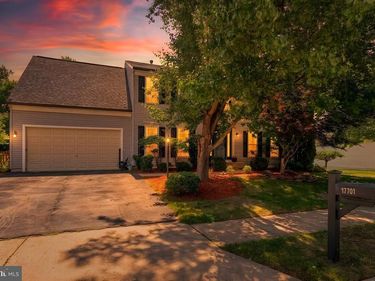 17701 AVENEL LANE, DUMFRIES, VA 22026