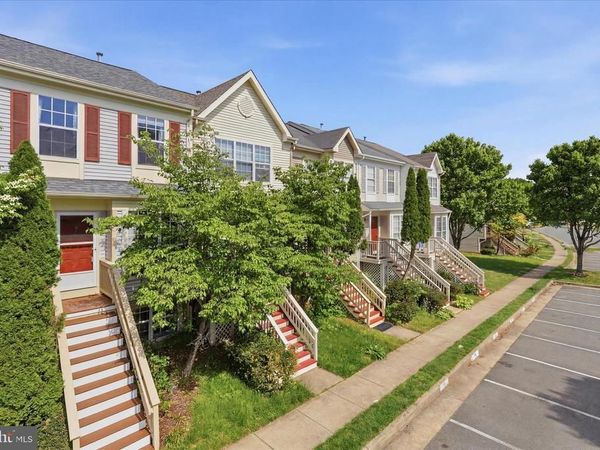 14128 AUTUMN CIRCLE, CENTREVILLE, VA 20121