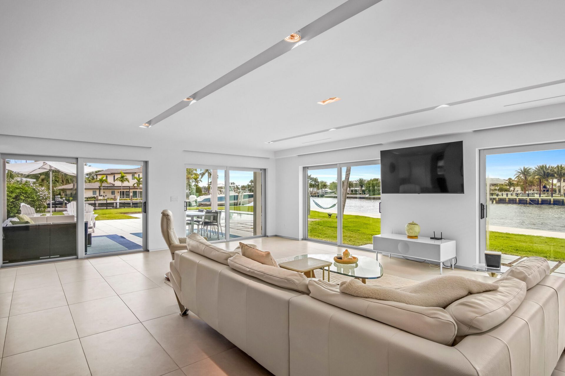 35 Castle Harbor Isle Drive, Fort Lauderdale, FL 33308 Photo