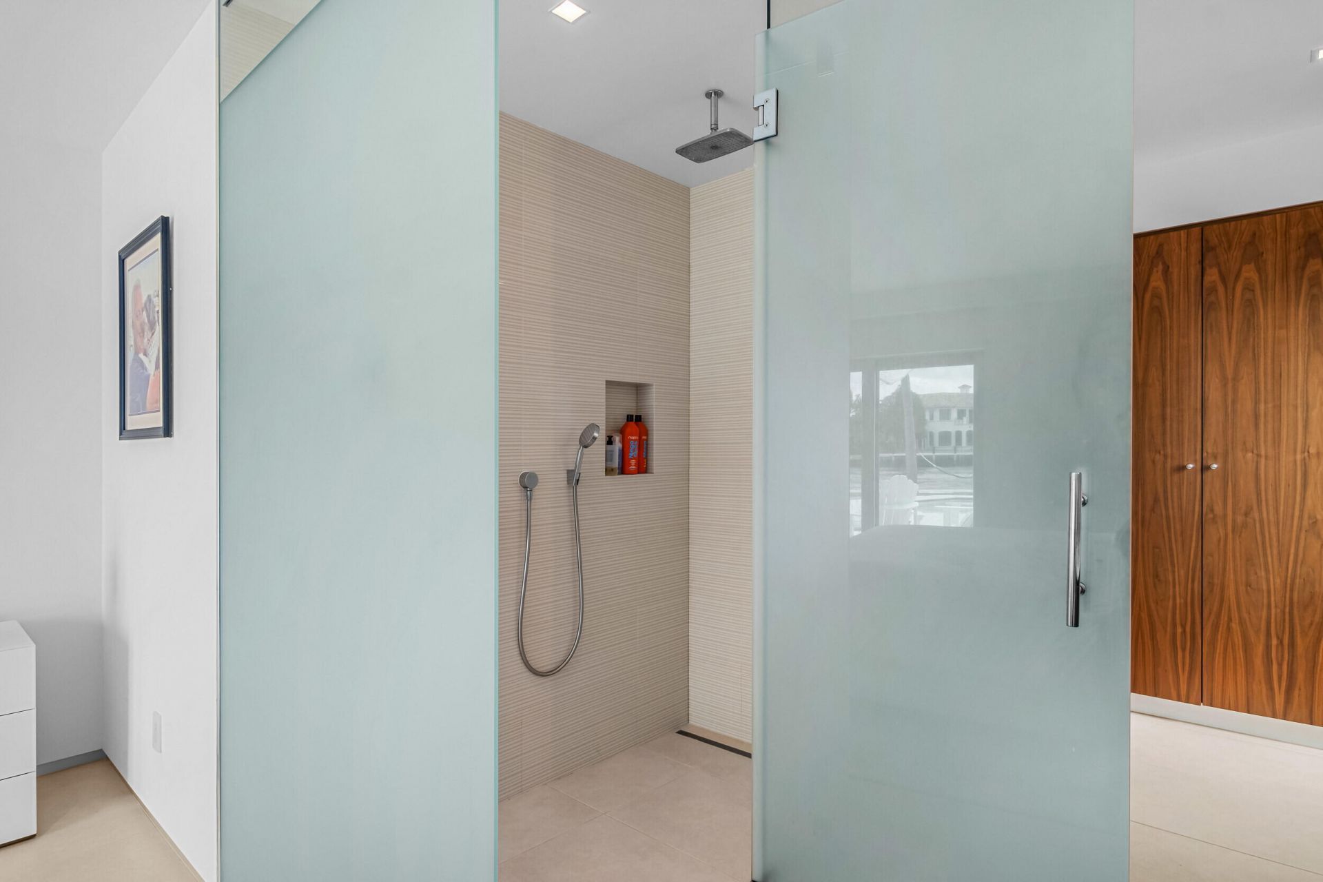 35 Castle Harbor Isle Drive, Fort Lauderdale, FL 33308 Photo