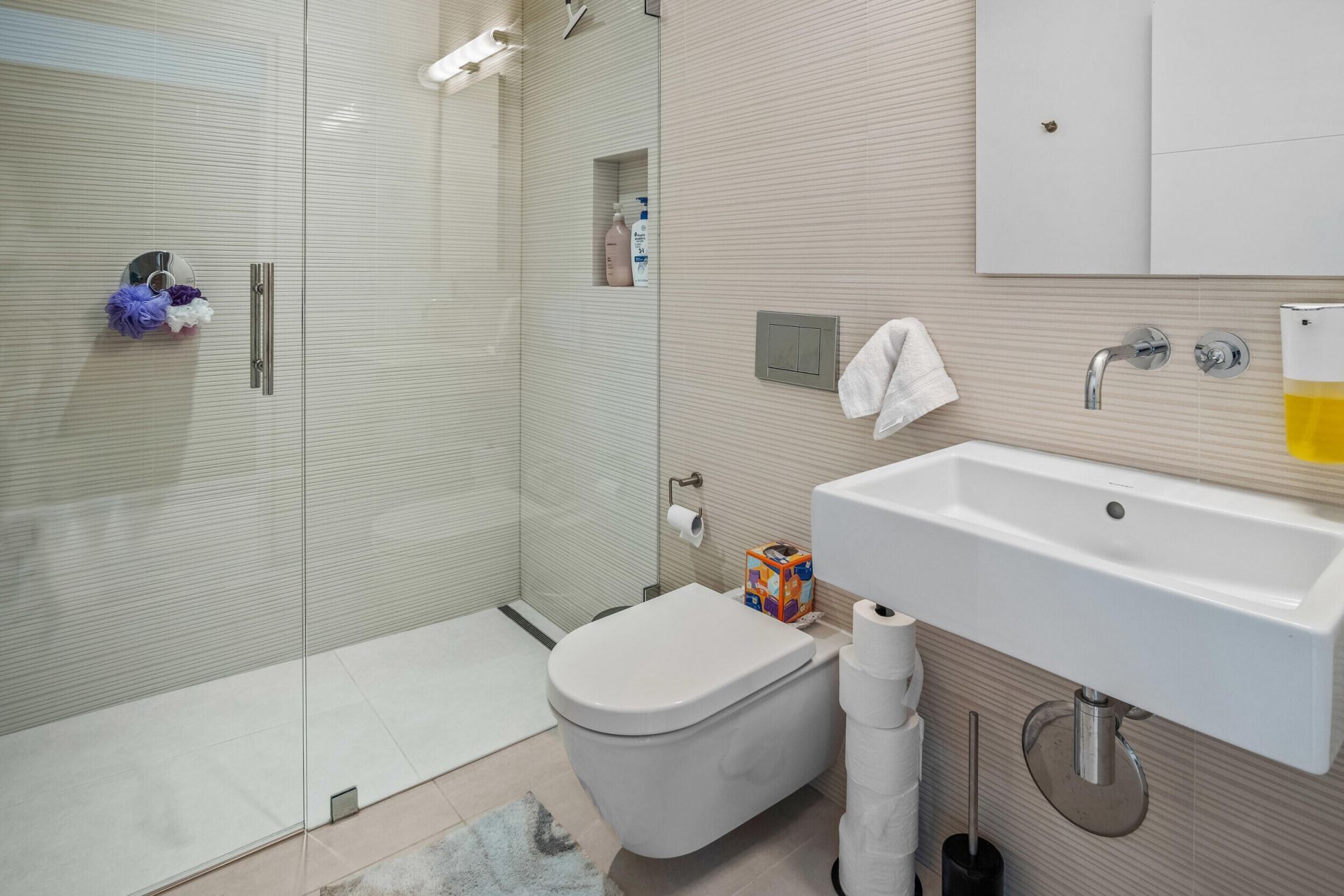 35 Castle Harbor Isle Drive, Fort Lauderdale, FL 33308 Photo