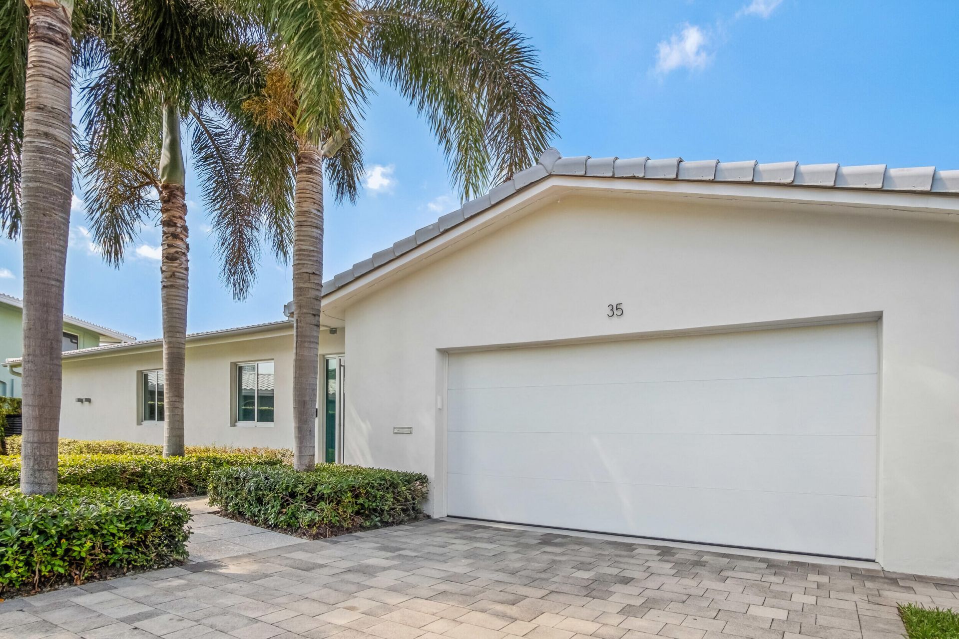 35 Castle Harbor Isle Drive, Fort Lauderdale, FL 33308 Photo