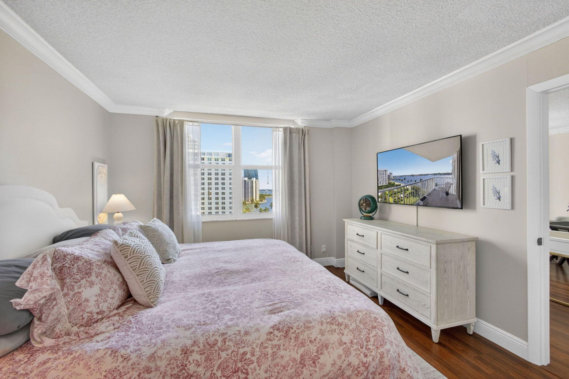 1801 S Flagler Drive, Unit 1104, West Palm Beach, FL 33401 Photo