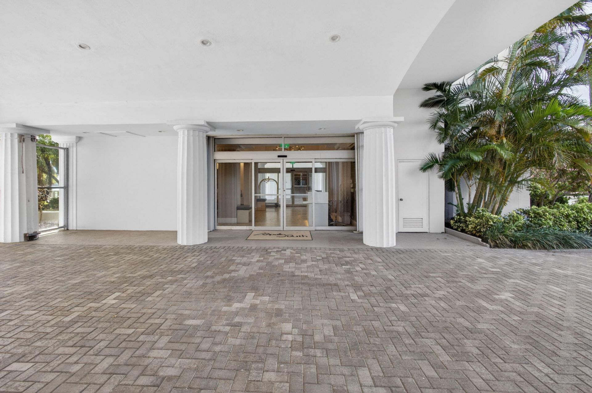 1801 S Flagler Drive, Unit 1104, West Palm Beach, FL 33401 Photo