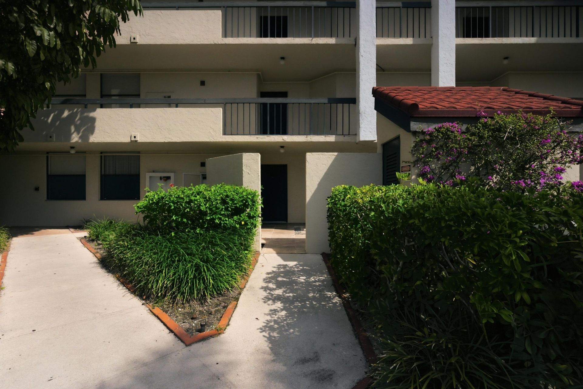 825 Egret Circle, Unit 104, Delray Beach, FL 33444 Photo