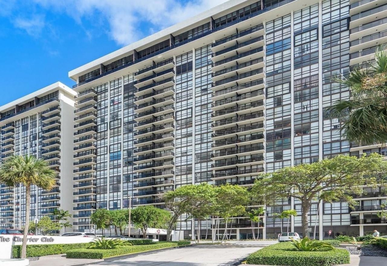 600 NE 36th Street, Unit 309, Miami, FL 33137 Photo