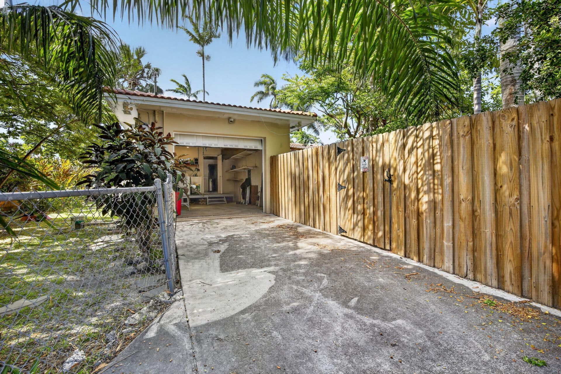 742 Hollywood Boulevard, Hollywood, FL 33019 Photo