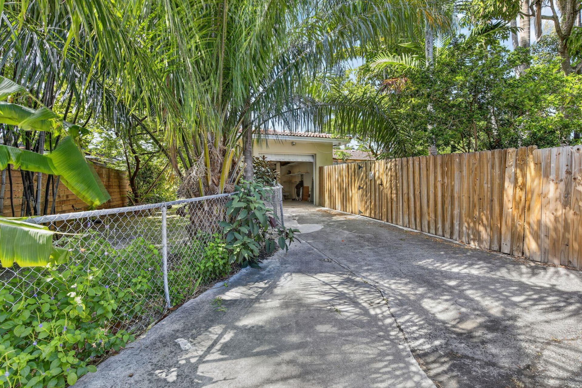 742 Hollywood Boulevard, Hollywood, FL 33019 Photo