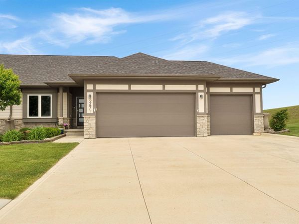 2471 Albatross Ridge, Sioux City, IA 51106
