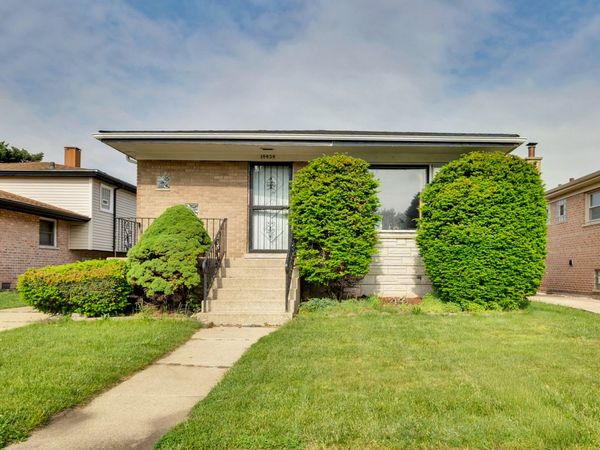 14424 Dante Avenue, Dolton, IL 60419