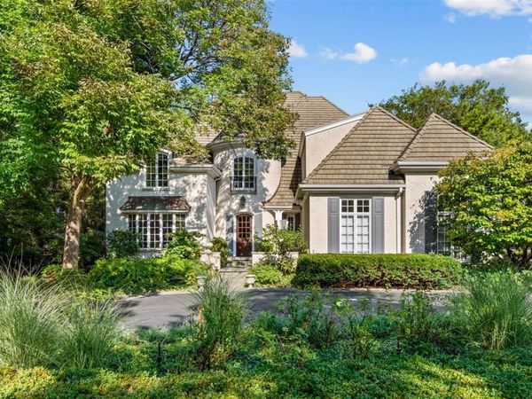 397 Palos Road , Glencoe, IL 60022