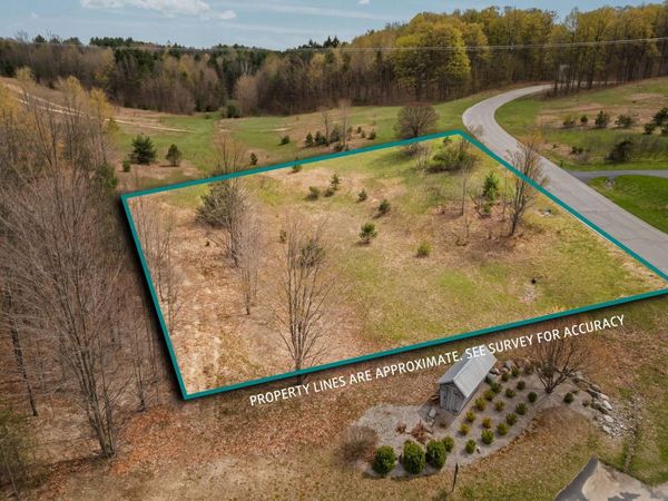 42 Farm Lane, Traverse City, MI 49696