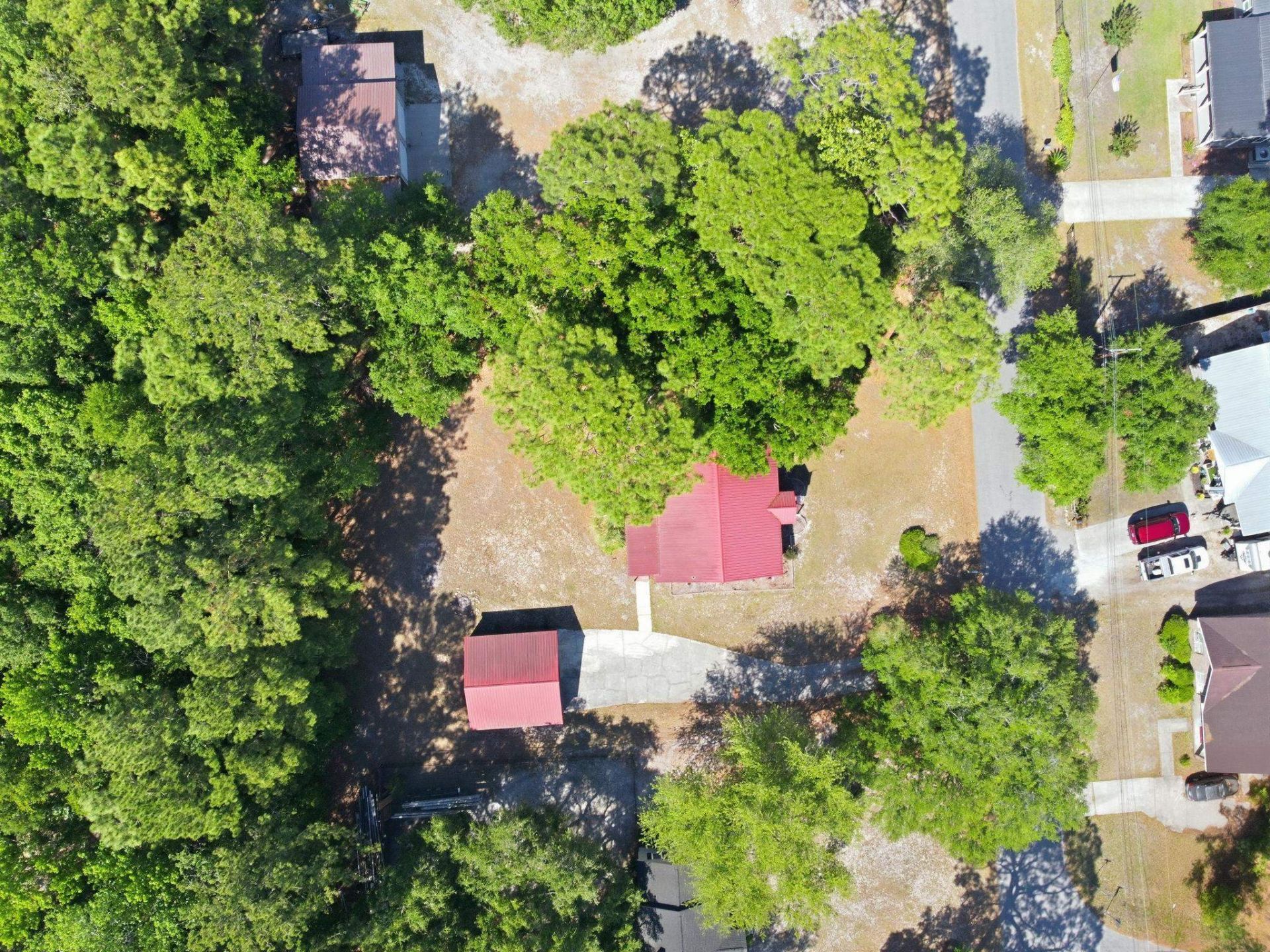 2618 Rion St. Photo 8