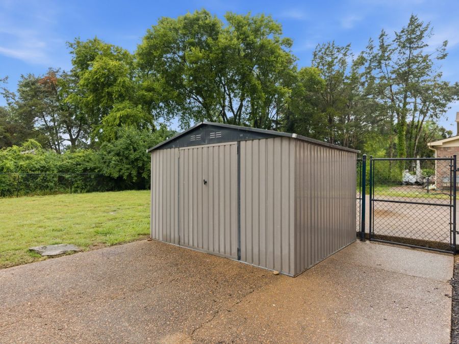 Property Image 40