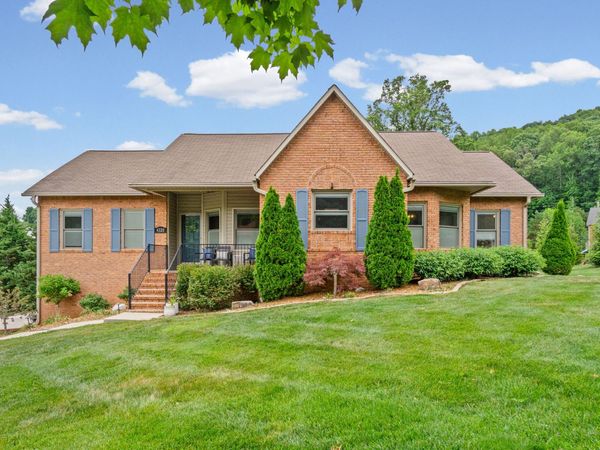 4328 Plantation Dr , Cookeville, TN 38506