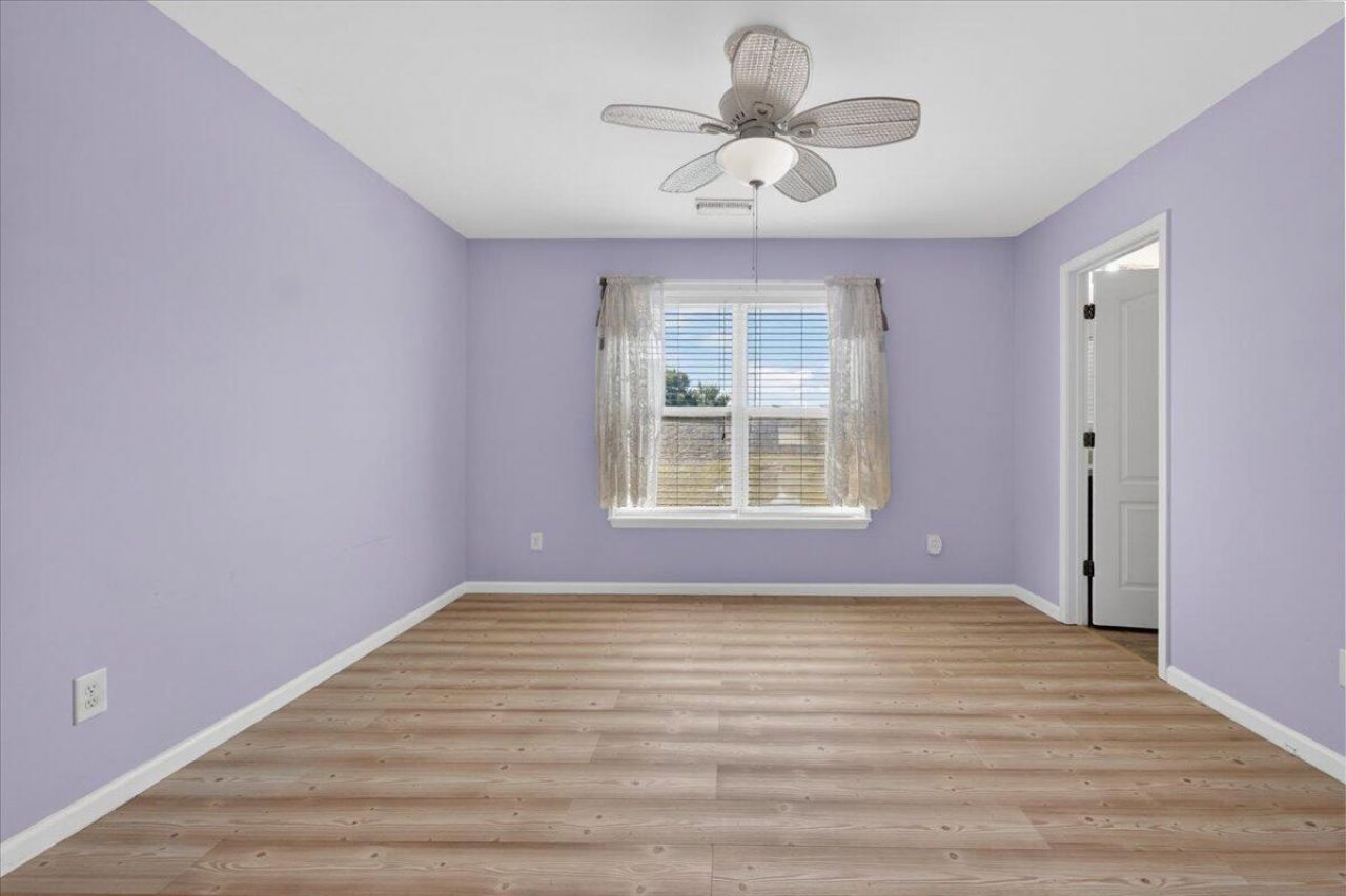 333 Salkahatchie Street Photo 26