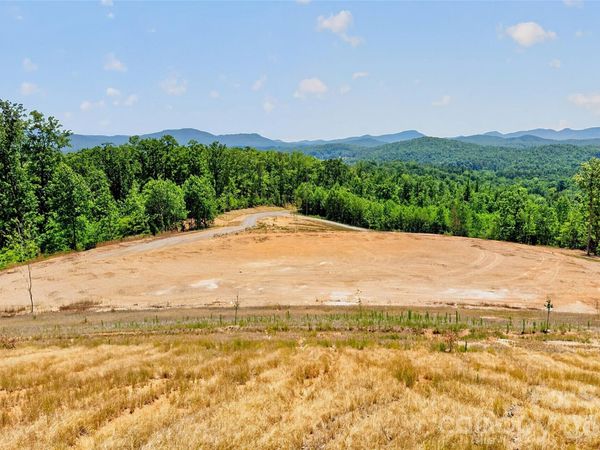 272 Randolph Drive, Marion, NC 28752