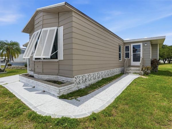 5705 HOLIDAY PARK BOULEVARD , NORTH PORT, FL 34287