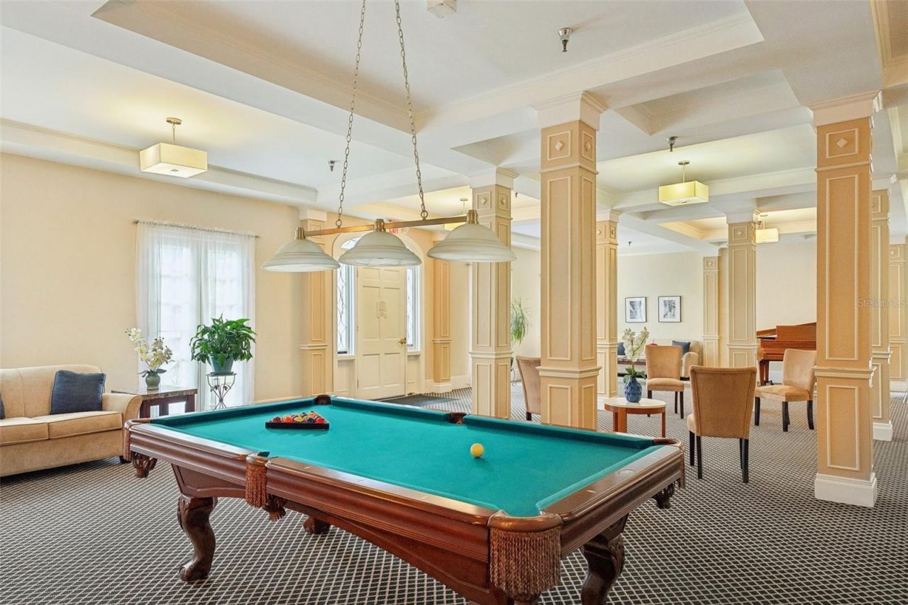 219 4th Avenue N, Unit 201, Saint Petersburg, FL 33701 Photo