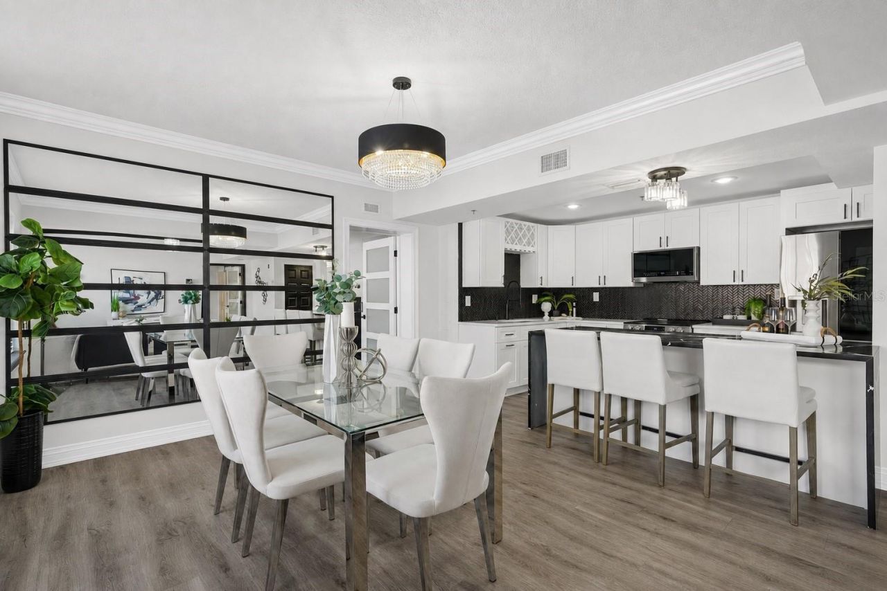 219 4th Avenue N, Unit 201, Saint Petersburg, FL 33701 Photo