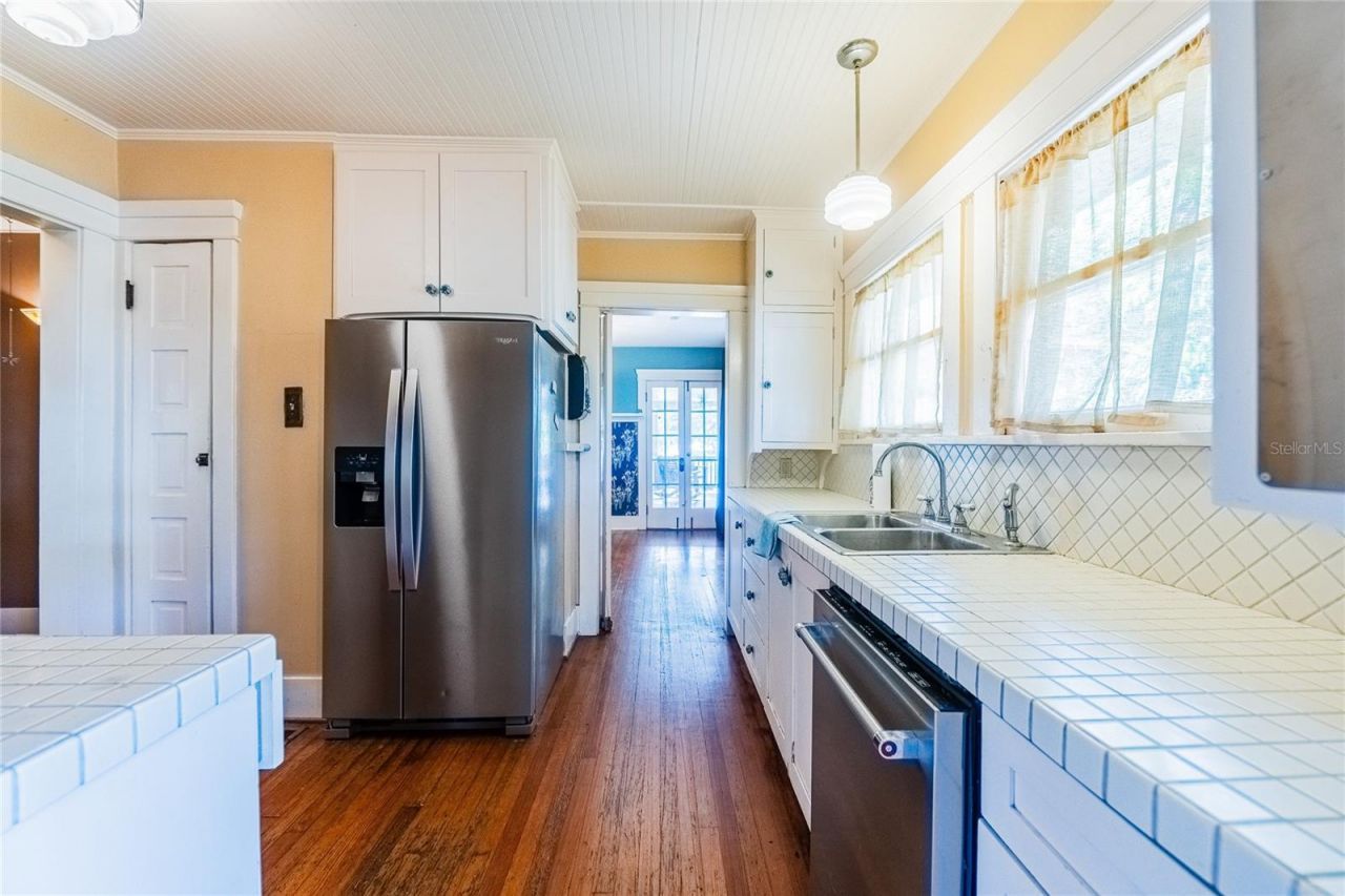 116 S Lakeshore Boulevard, Lake Wales, FL 33853 Photo