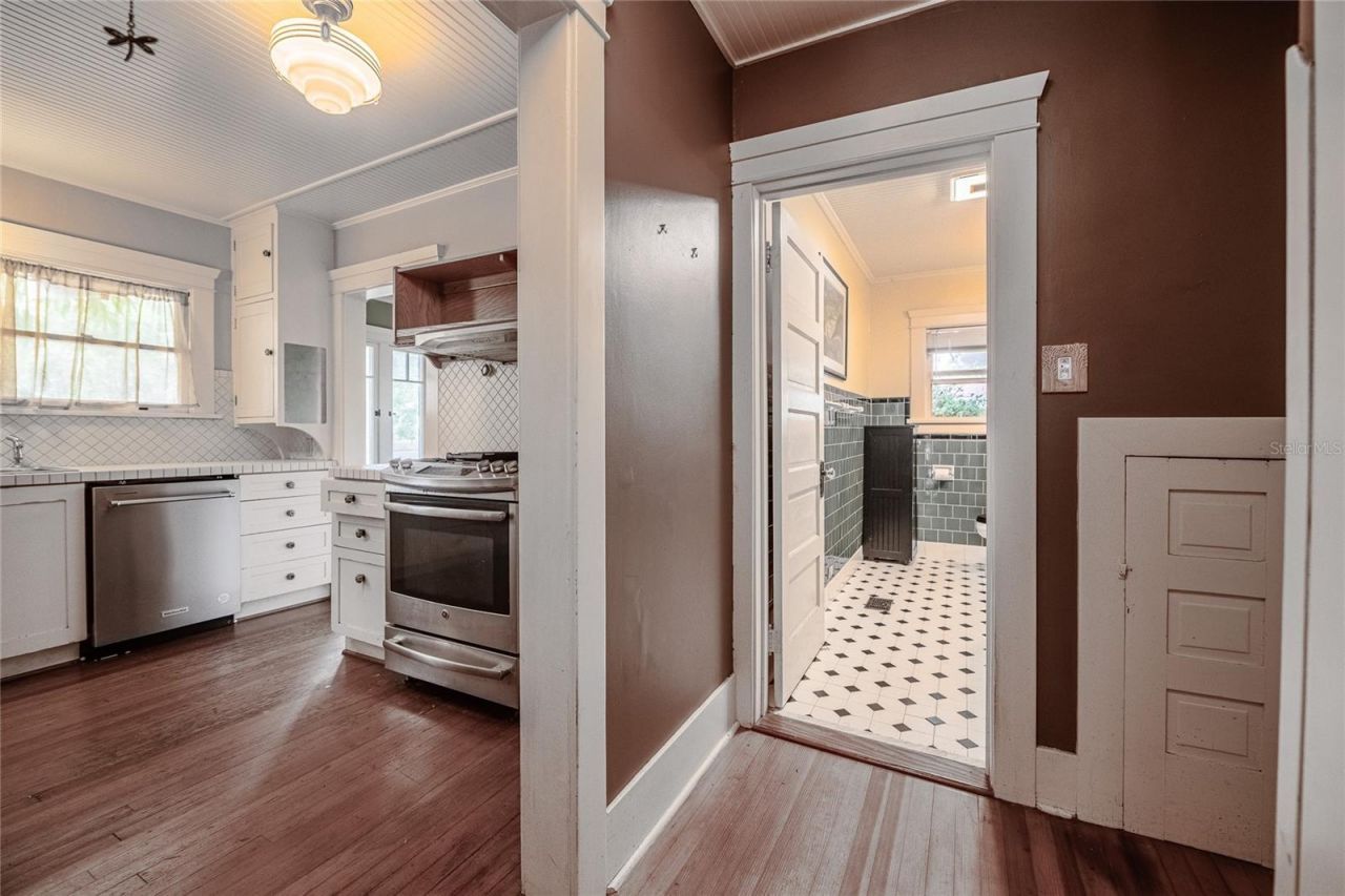 116 S Lakeshore Boulevard, Lake Wales, FL 33853 Photo