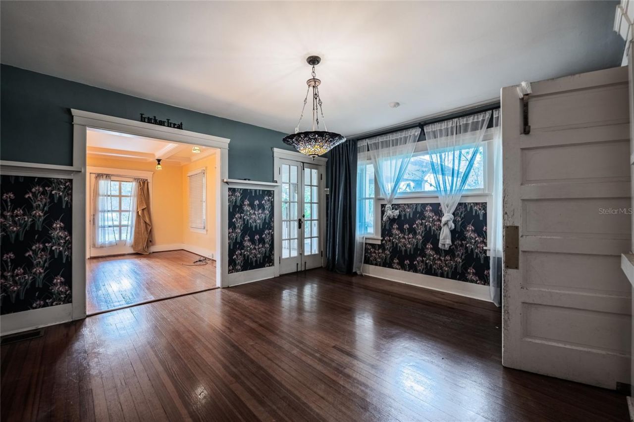 116 S Lakeshore Boulevard, Lake Wales, FL 33853 Photo