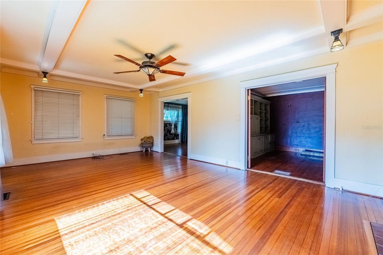 116 S Lakeshore Boulevard, Lake Wales, FL 33853 Photo
