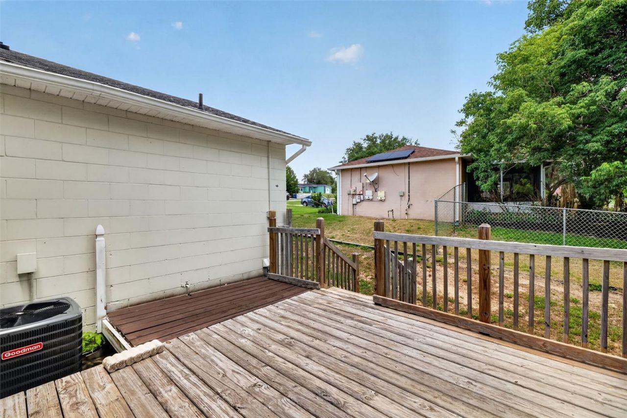 36 Bay Ridge Loop , Mascotte, FL 34753 Photo