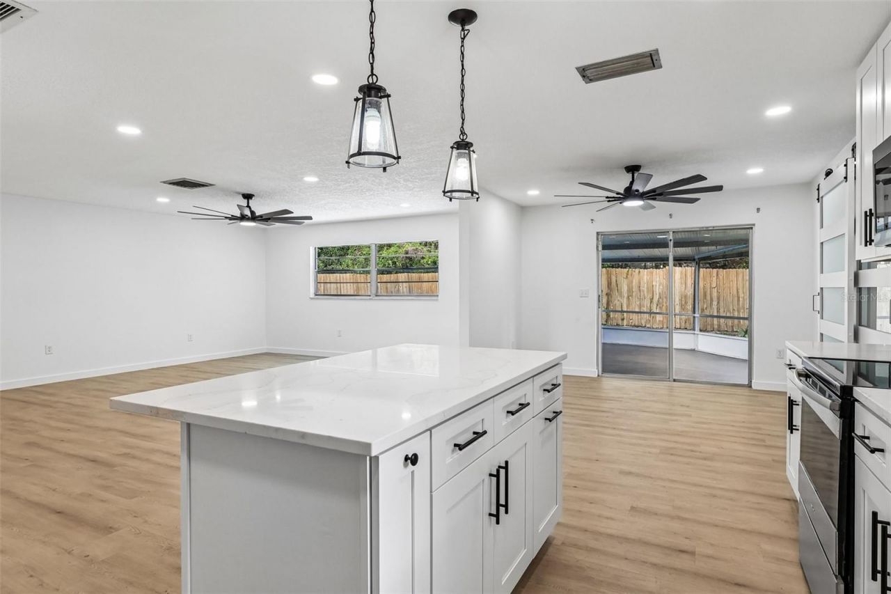 2713 Yucca Street, Orlando, FL 32807 Photo