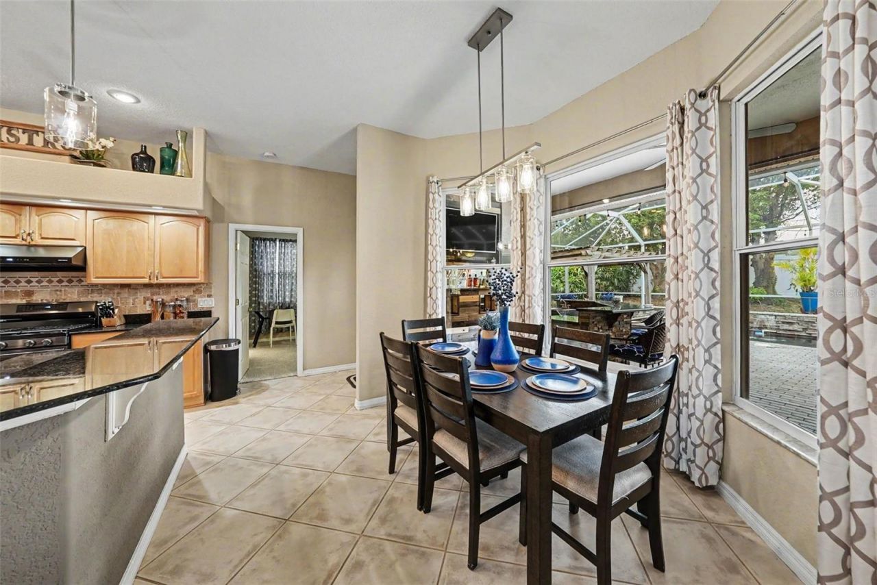 2305 Valrico Forest Drive, Valrico, FL 33594 Photo