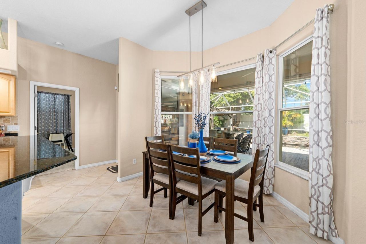 2305 Valrico Forest Drive, Valrico, FL 33594 Photo