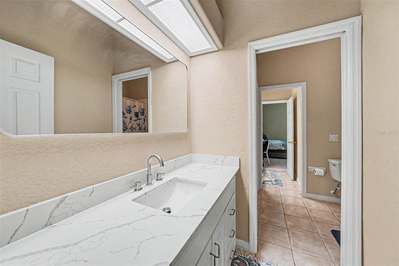 2305 Valrico Forest Drive, Valrico, FL 33594 Photo
