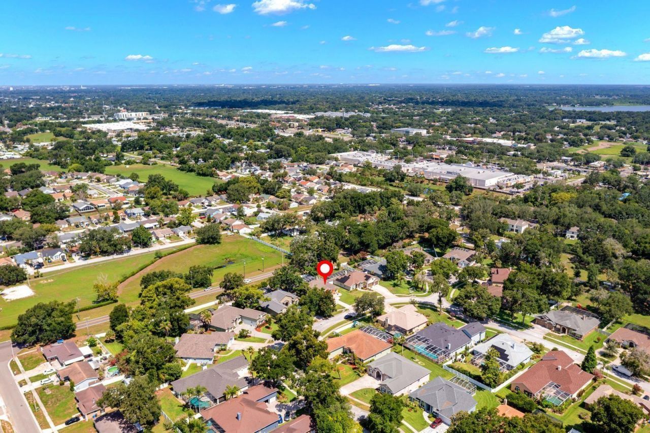 2305 Valrico Forest Drive, Valrico, FL 33594 Photo
