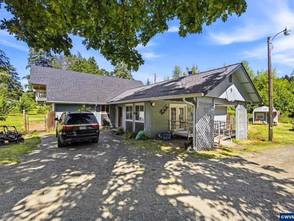 2150 Pioneer Rd, Dallas, OR 97338