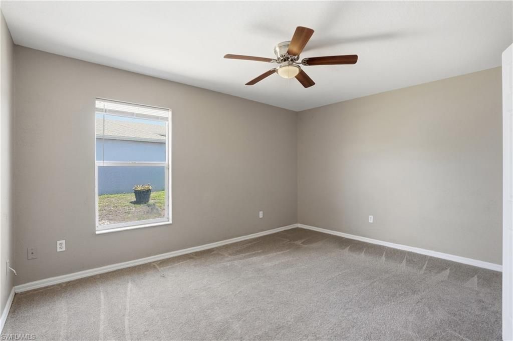 1011 Chadbourne Ave, Lehigh Acres, FL 33971 Photo