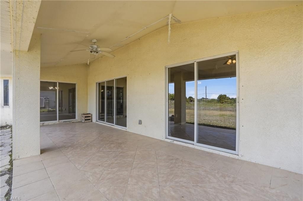 1011 Chadbourne Ave, Lehigh Acres, FL 33971 Photo