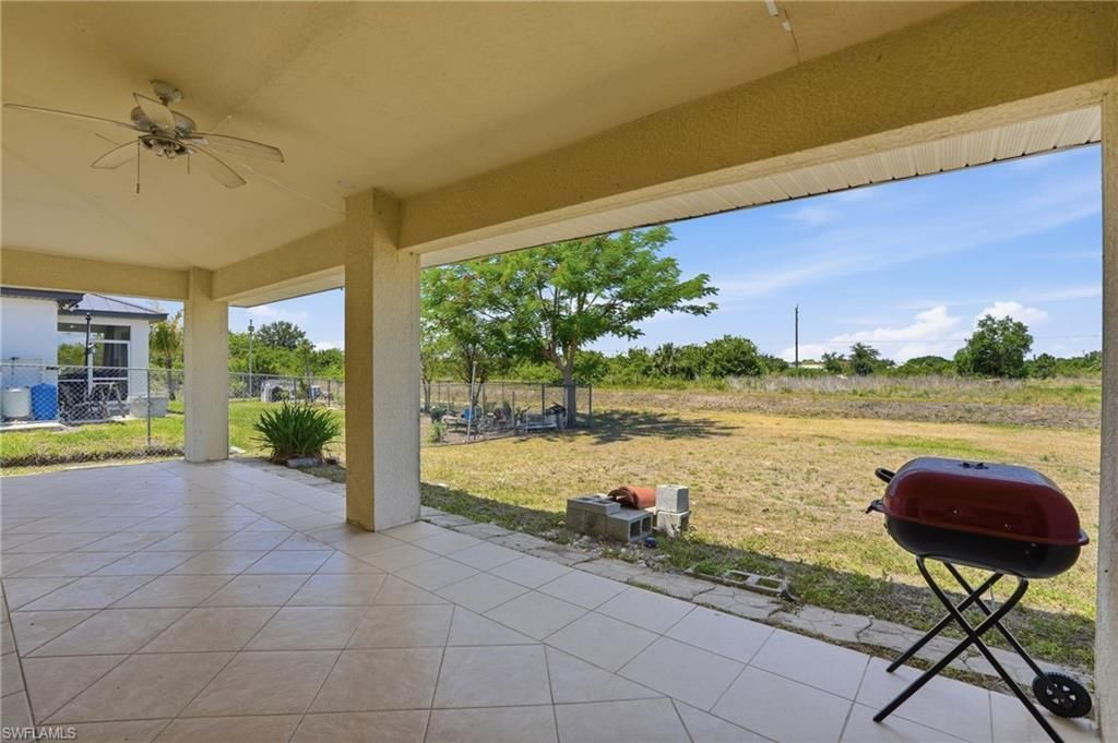 1011 Chadbourne Ave, Lehigh Acres, FL 33971 Photo