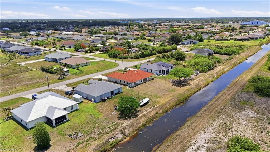 1011 Chadbourne Ave, Lehigh Acres, FL 33971 Photo